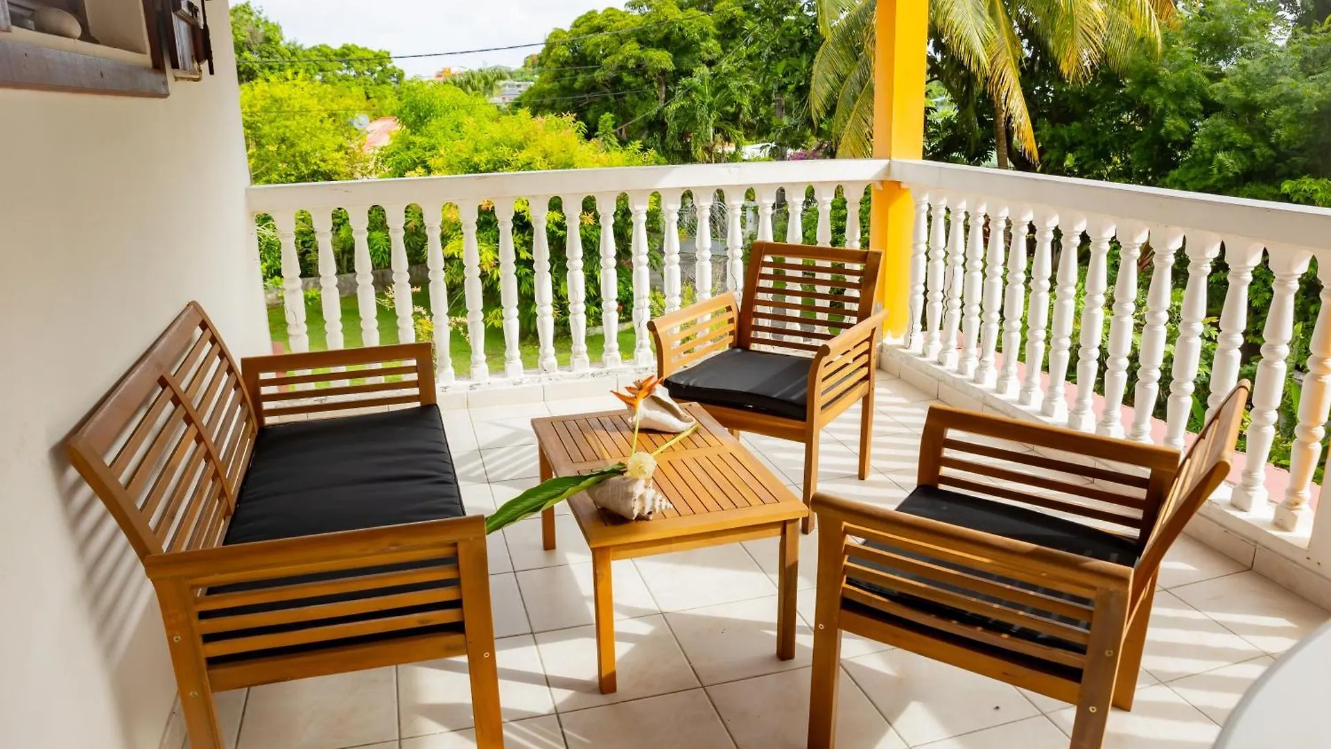 L'Appartement Papaye Le Gosier  Apartment